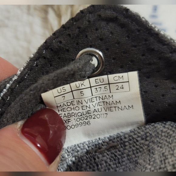 TOMS Grey Gray Canvas Lace Del Ray Sneaker - Picture 3 of 5